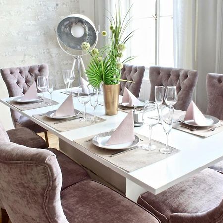 New Design & Style Apartment Old Town Xxl Praag Buitenkant foto
