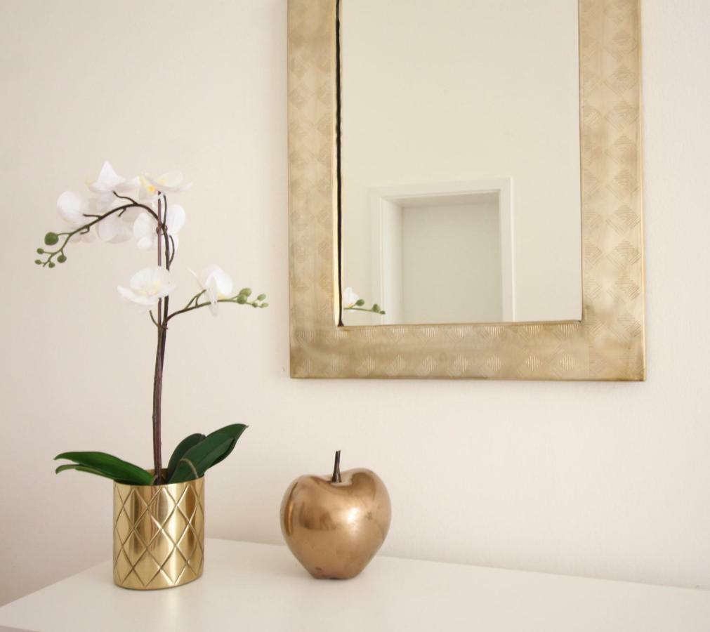 New Design & Style Apartment Old Town Xxl Praag Buitenkant foto