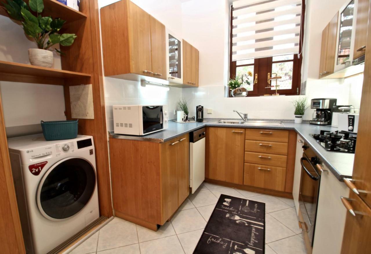 New Design & Style Apartment Old Town Xxl Praag Buitenkant foto