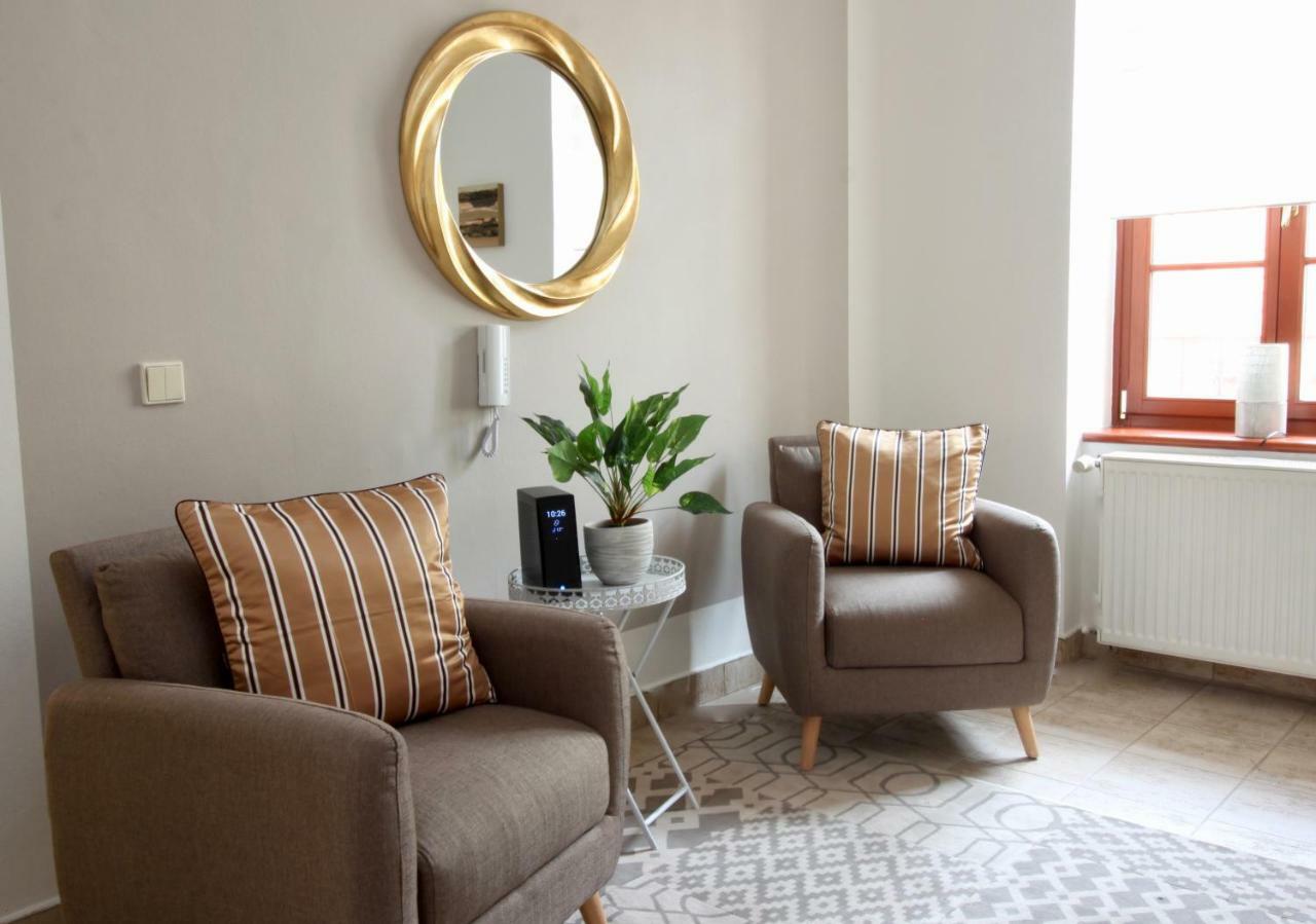 New Design & Style Apartment Old Town Xxl Praag Buitenkant foto